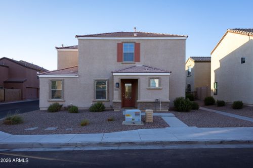 8236 W Albeniz Place, Phoenix, AZ, 85043 | Card Image
