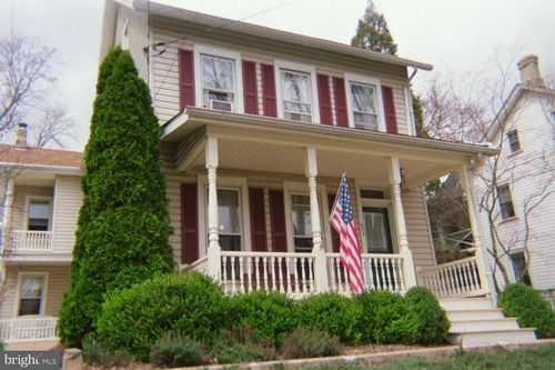 433 Easton Rd, RIEGELSVILLE, PA, 18077-7204 | Card Image