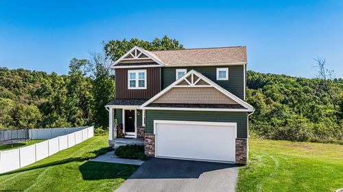 185 Eastview Way, Fairmont, WV, 26554-1789 | Card Image