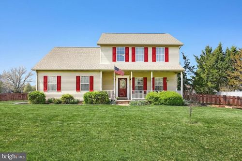 56 Preakness St, HANOVER, PA, 17331-7797 | Card Image