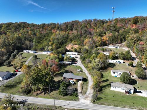 1951 Old Callahan Dr, Knoxville, TN, 37912-1236 | Card Image