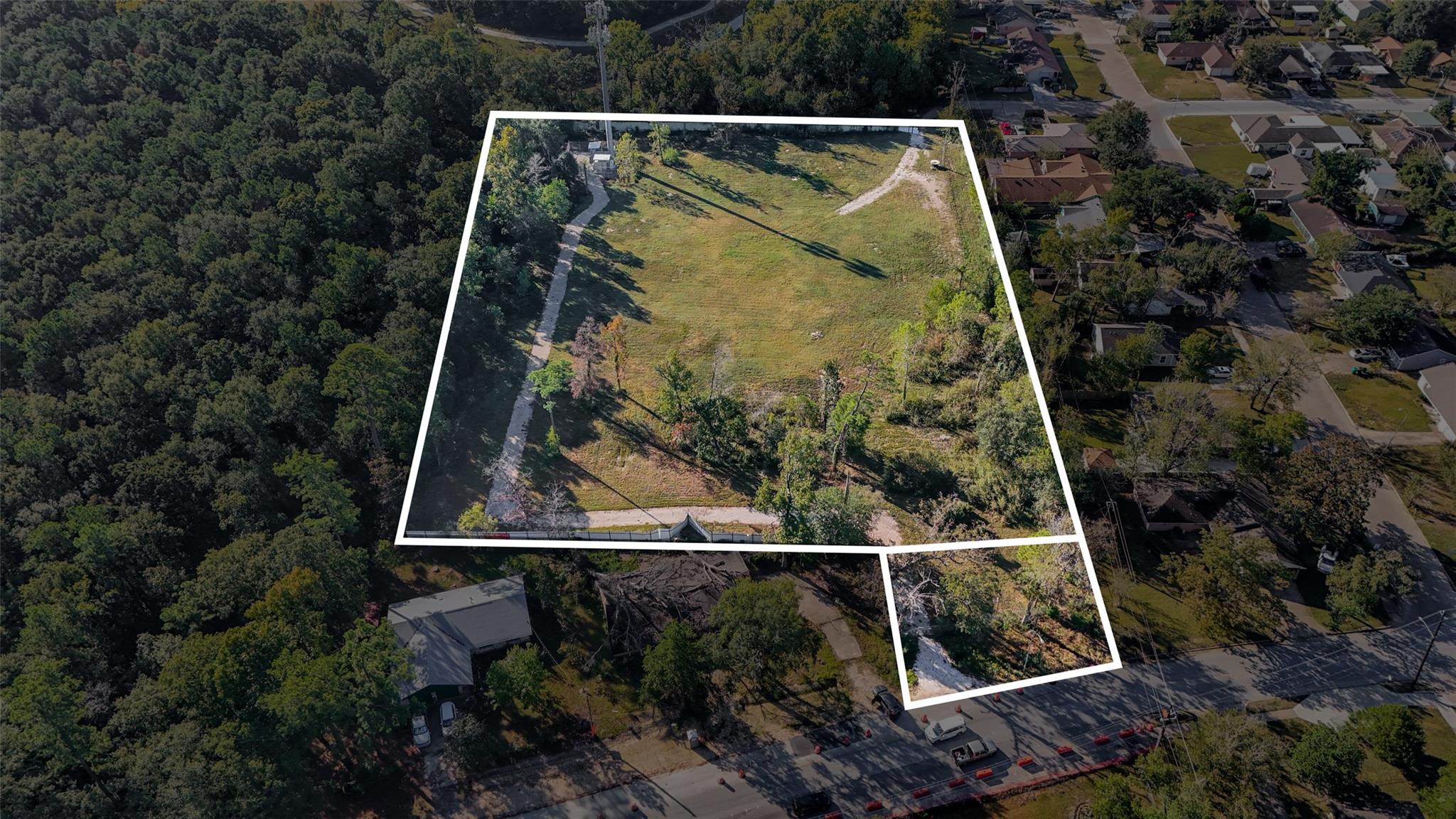 Land in Houston 2