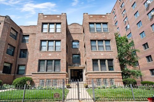 apt-3-710 W Bittersweet Pl, Chicago, IL, 60613-6581 | Card Image