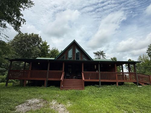 205 Hollow Creek Rd, Berea, KY, 40403-9684 | Card Image