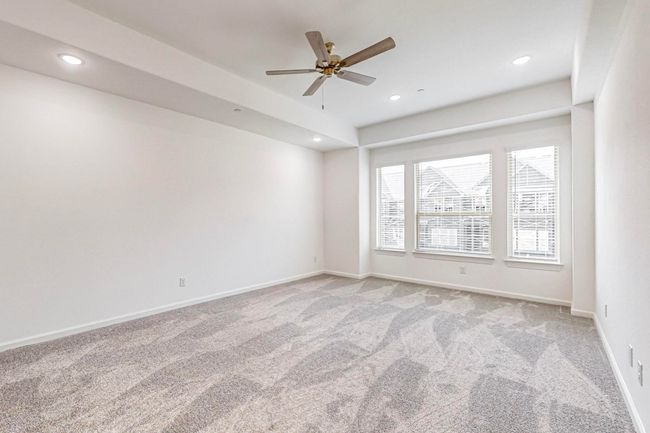 329 Mule Deer Dr, Townhouse with 4 bedrooms, 3 bathrooms and null parking in Little Elm TX | Image 19