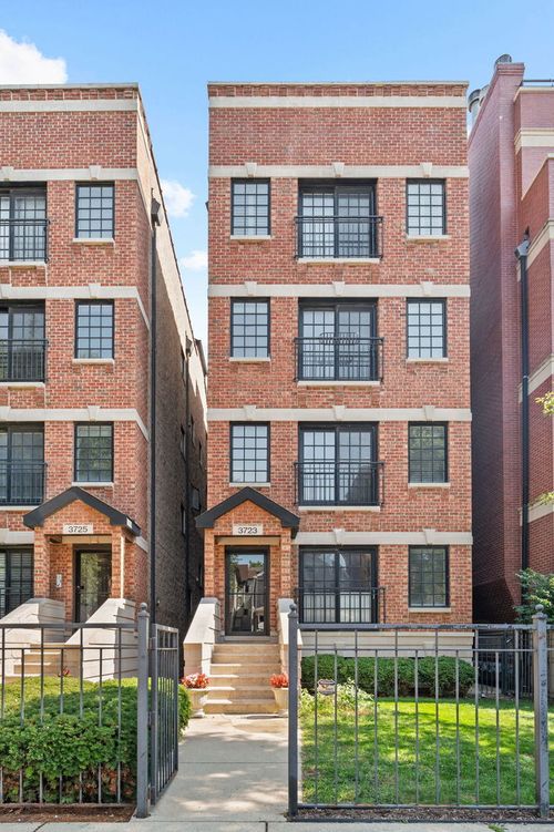 3-3723 Wilton Ave, Chicago, IL, 60613-5463 | Card Image