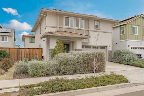 3305 America Dr, Lincoln, CA, 95648-8889 | Card Image