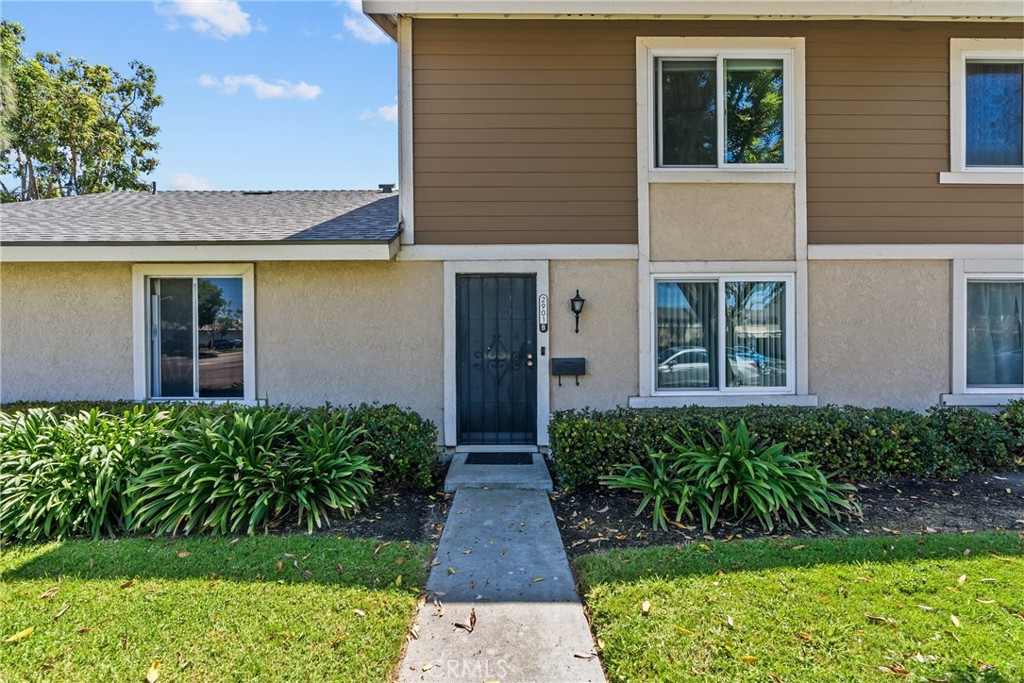 Residential in Santa Ana 5