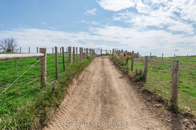 6845 19th Sideroad, House other with 5 bedrooms, 4 bathrooms and 16 parking in King ON | Image 47