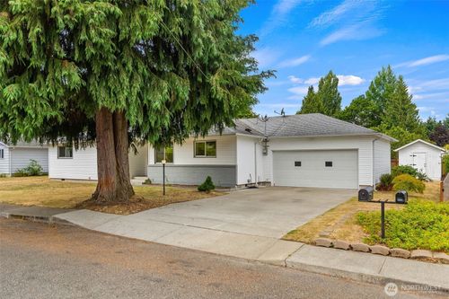 6531 Highland Dr Sw, Tumwater, WA, 98501-6514 | Card Image