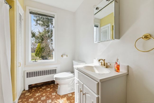 605 Wauregan Rd, House other with 3 bedrooms, 1 bathrooms and null parking in Killingly CT | Image 18