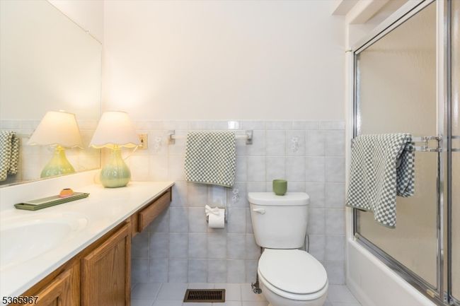 7 Di Donna Ct, Townhouse with 2 bedrooms, 2 bathrooms and null parking in Clifton NJ | Image 24