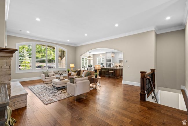 2209 E Viscaya Dr, House other with 5 bedrooms, 3 bathrooms and 6 parking in Draper UT | Image 5