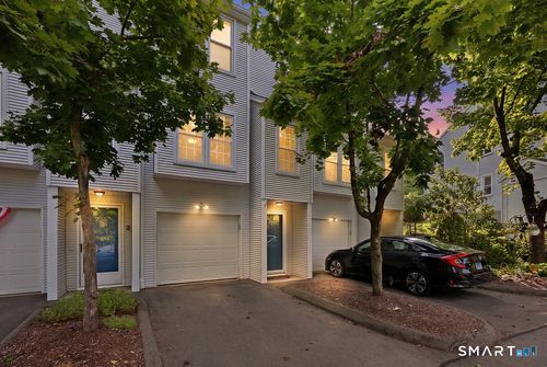 235-380 Hitchcock Rd, Waterbury, CT, 06705-3961 | Card Image