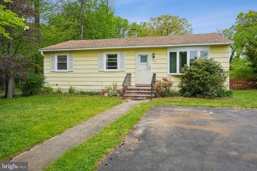 505 Fountain Ave, Burlington, NJ, 08016-3311 | Card Image
