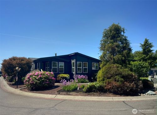 57-298 Holly Dr, Enumclaw, WA, 98022-6803 | Card Image