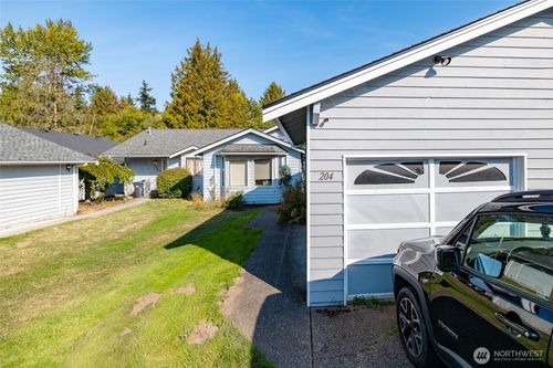 204 N 23rd St, Mount Vernon, WA, 98273-3651 | Card Image