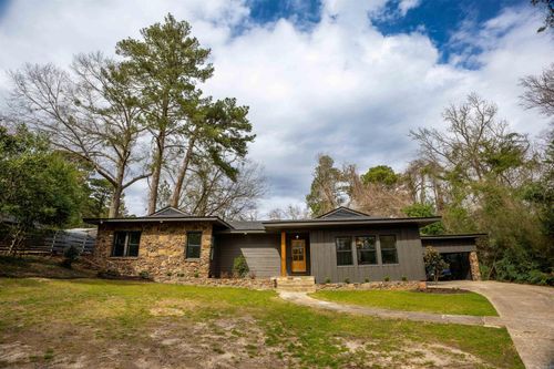 202 E 19th St, El Dorado, AR, 71730-3104 | Card Image