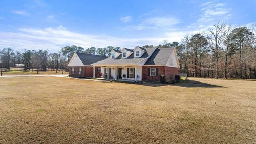 335 County Road 4132, Atlanta, TX, 75551-6873 | Card Image