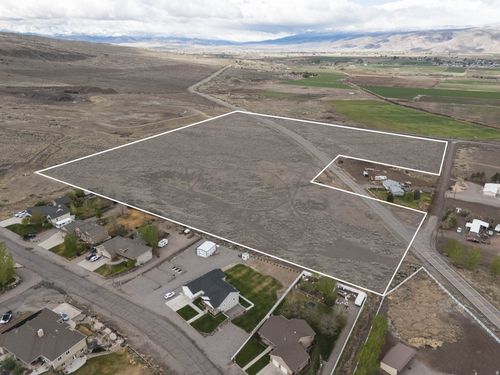 345 W Landslide Rd, Annabella, UT, 84711-7704 | Card Image