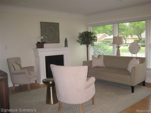 2550 Derby Rd, Birmingham, MI, 48009-7535 | Card Image