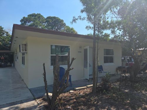 aandb-515 Palm Ave, Fort Pierce, FL, 34982-6008 | Card Image