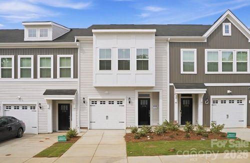 39-2734 Lehigh Rd, Charlotte, NC, 28208 | Card Image