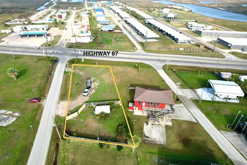 3005 Highway 87, Crystal Beach, TX, 77650 | Card Image
