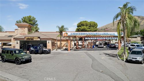3706 Highland Ave, Highland, CA, 92346-2678 | Card Image