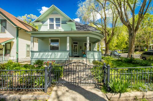 830 Blake Ave, Glenwood Springs, CO, 81601-3424 | Card Image