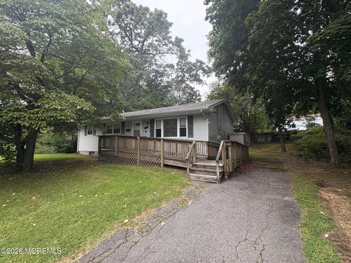 11 Brookwood Pkwy, Jackson, NJ, 08527-2103 | Card Image