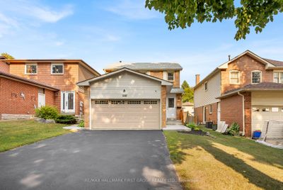 1123 Cedarcroft Cres, House other with 3 bedrooms, 2 bathrooms and 6 parking in Pickering ON | Image 1