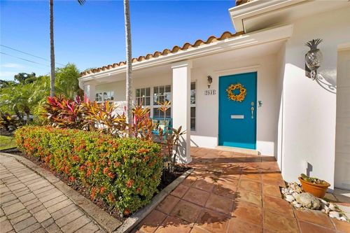 2831 Ne 22nd Ave, Lighthouse Point, FL, 33064-7614 | Card Image