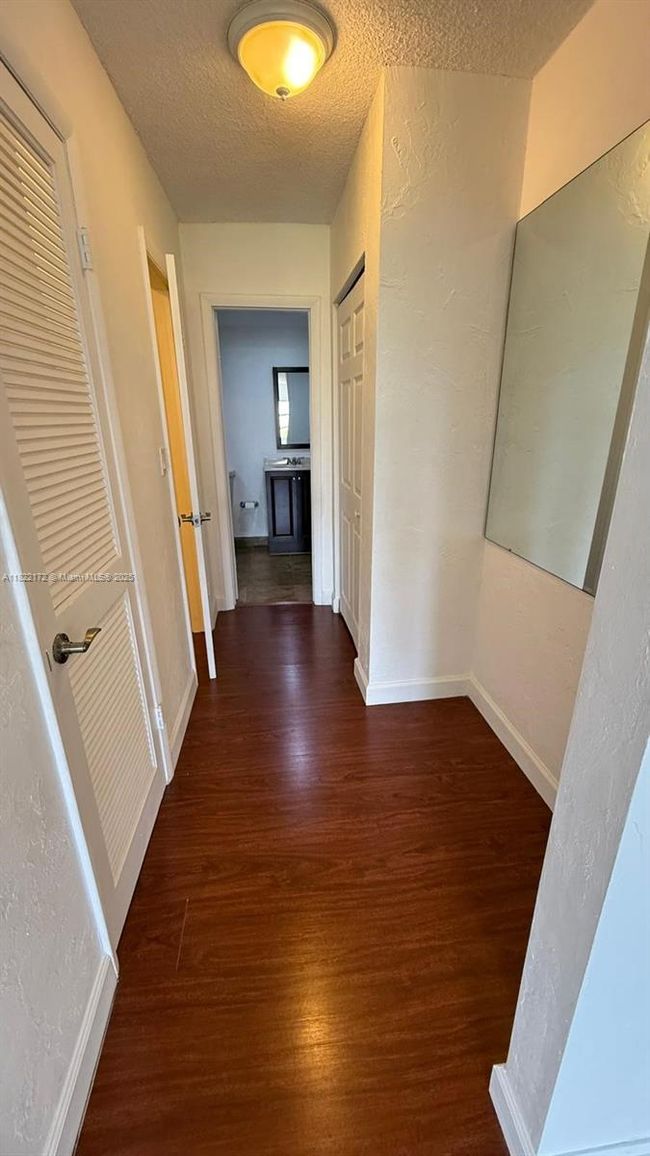 APT-412 - 3860 Ne 170 Th St, Condo with 2 bedrooms, 2 bathrooms and null parking in North Miami Beach FL | Image 15