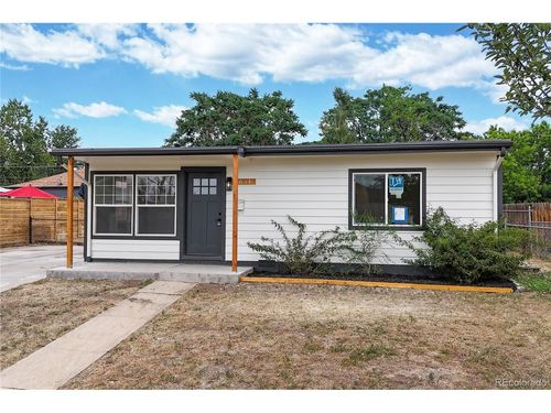 1631 W Hoye Pl, Denver, CO, 80223-2709 | Card Image