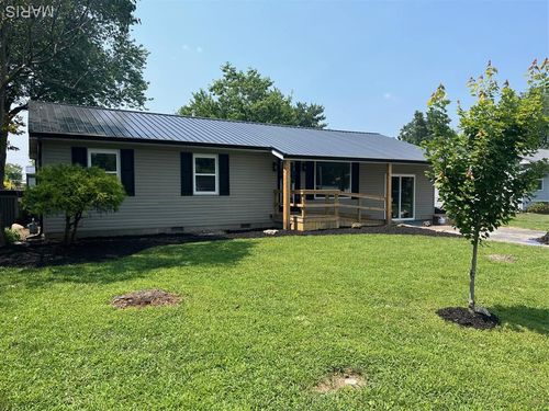 4 Erica Ln, Bunker Hill, IL, 62014-1369 | Card Image