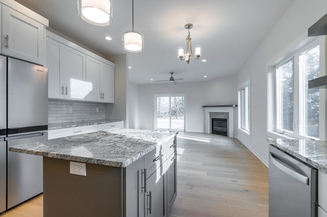 117 Ashberry Ln, Condo with 3 bedrooms, 3 bathrooms and null parking in Stoughton WI | Image 34