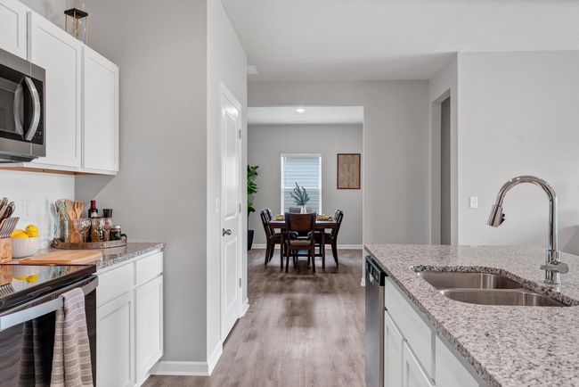 13009 E Spring Valley St, House other with 4 bedrooms, 2 bathrooms and null parking in Wichita KS | Image 7