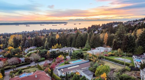 1035 King Georges Way, West Vancouver, BC, V7S1S6 | Card Image