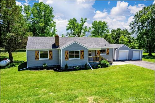 1723 Harlan Rd, Waynesville, OH, 45068-8759 | Card Image