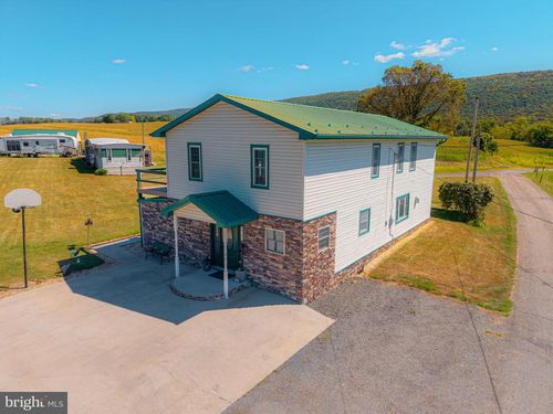 165 Hummingbird Ln, Bedford, PA, 15522-4749 | Card Image