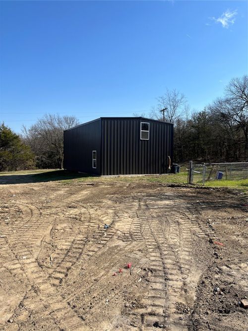 828 W Mcfarland St, Bells, TX, 75414-3545 | Card Image