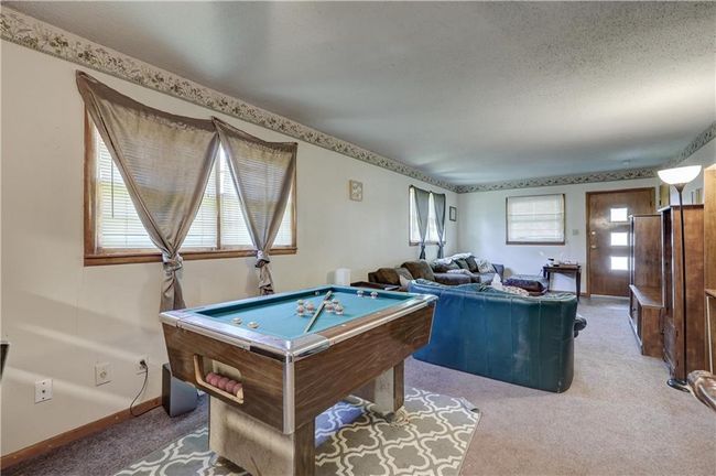 908 E 11 Th St, House other with 3 bedrooms, 2 bathrooms and null parking in Pittsburg KS | Image 6