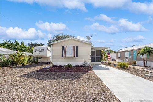 7749 Eagle Ave, Hobe Sound, FL, 33455-4509 | Card Image
