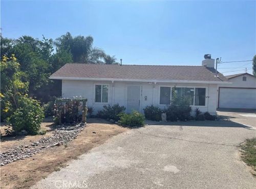 11818 Yorba Ave, Chino, CA, 91710-1771 | Card Image