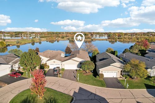 328 Legacy Ct, Grayslake, IL, 60030-9626 | Card Image