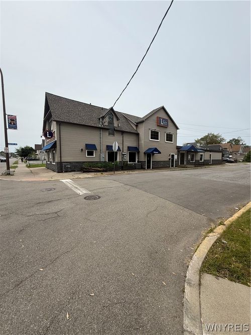 3167 S Park Ave, Lackawanna, NY, 14218-3125 | Card Image