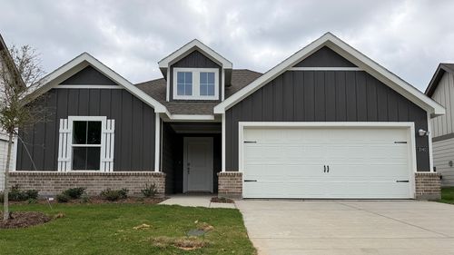2040 Bobby Ashcraft Dr, Lindale, TX, 75771 | Card Image