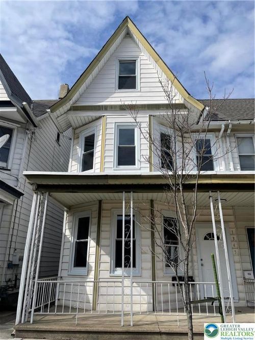 2-1343 Washington St, EASTON, PA, 18042-4764 | Card Image