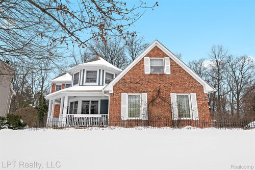 10788 Eagle Cove Dr, South Lyon, MI, 48178-9586 | Card Image